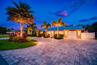 1066 SW 27th Place, Boynton Beach, FL 33426