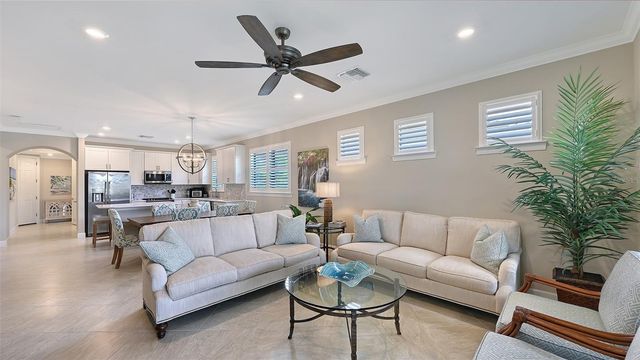 7636 KIRKLAND COVE, Bradenton, FL 34202