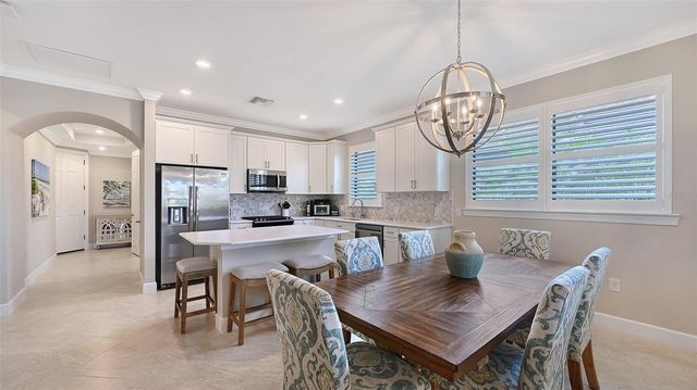 7636 KIRKLAND COVE, Bradenton, FL 34202