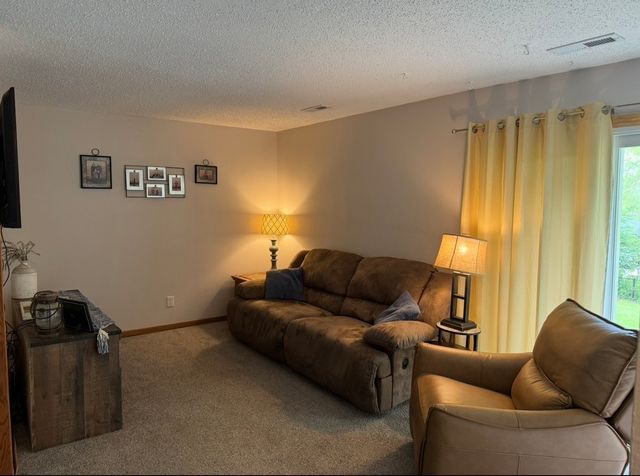 1322 Oak Park Avenue, Des Moines, IA 50313