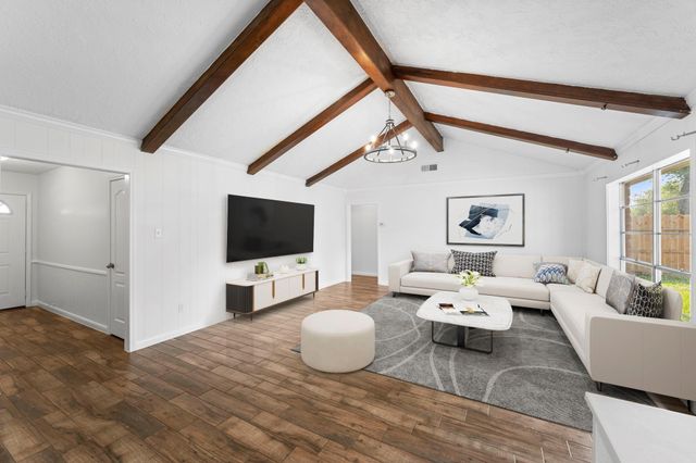 9735 Kemp Forest Drive, Houston, TX 77080