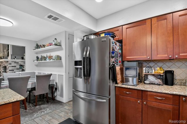 9474 Steephollow Drive, White Lake Charter Township, MI 48386