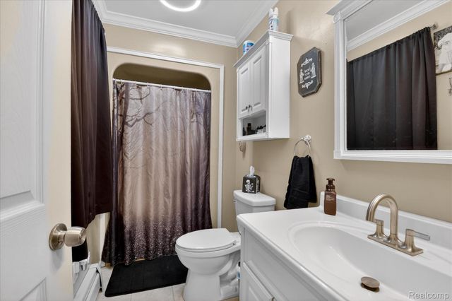 9474 Steephollow Drive, White Lake Charter Township, MI 48386