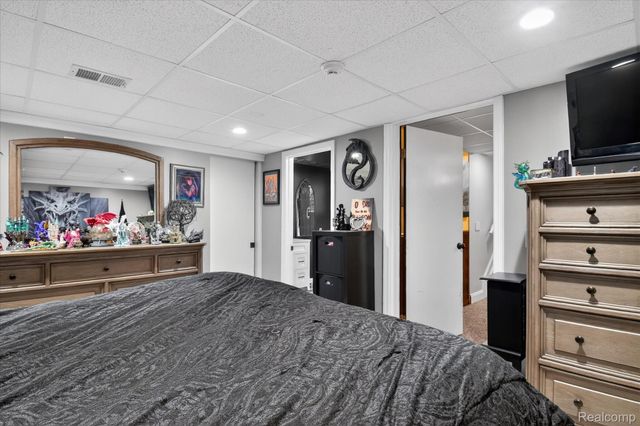 9474 Steephollow Drive, White Lake Charter Township, MI 48386