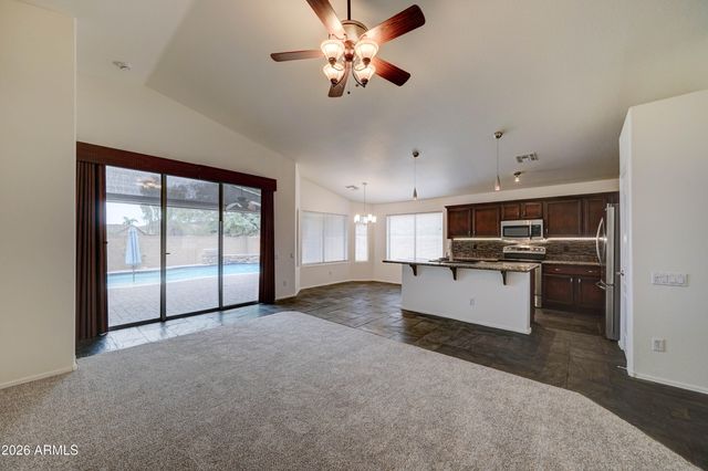26024 N 41ST Avenue, Phoenix, AZ 85083