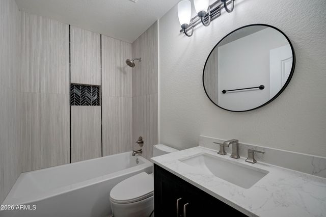 26024 N 41ST Avenue, Phoenix, AZ 85083