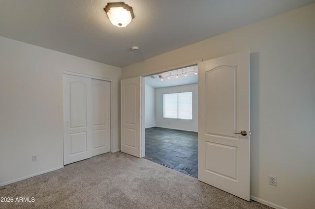 26024 N 41ST Avenue, Phoenix, AZ 85083