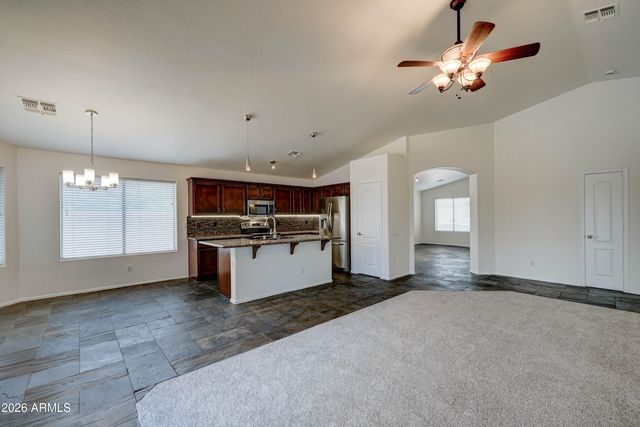 26024 N 41ST Avenue, Phoenix, AZ 85083