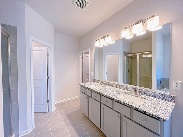2586 Mills Commons Drive, Decatur, GA 30034