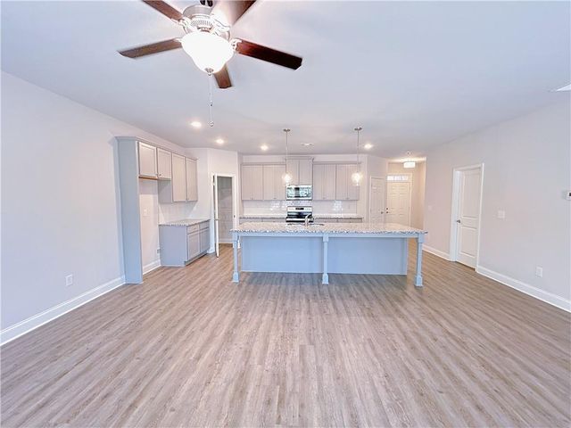 2586 Mills Commons Drive, Decatur, GA 30034