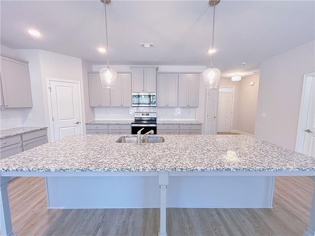 2586 Mills Commons Drive, Decatur, GA 30034