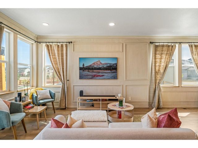 5018 Leopold Ln, Timnath, CO 80547