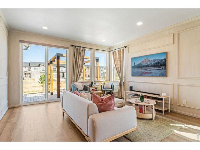 5018 Leopold Ln, Timnath, CO 80547