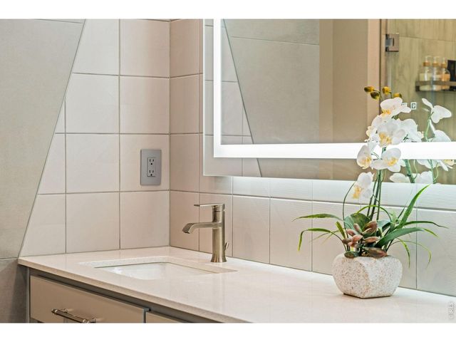 5018 Leopold Ln, Timnath, CO 80547