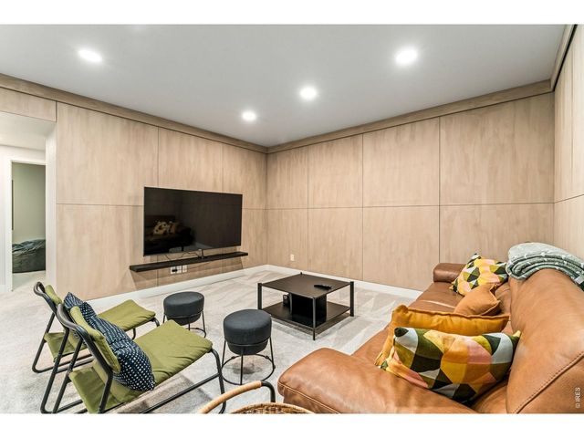 5018 Leopold Ln, Timnath, CO 80547