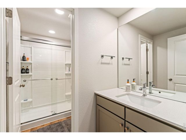 5018 Leopold Ln, Timnath, CO 80547