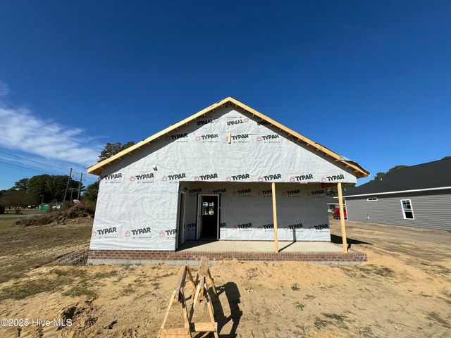 608 S Vance Street, Fremont, NC 27830