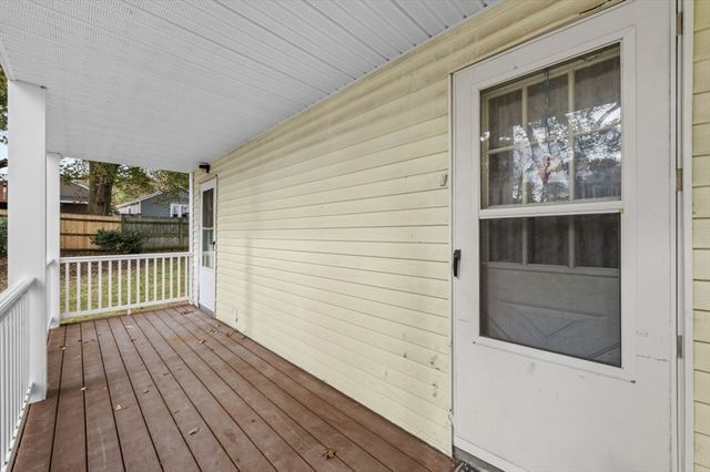 48 Franklin St, Peabody, MA 01960