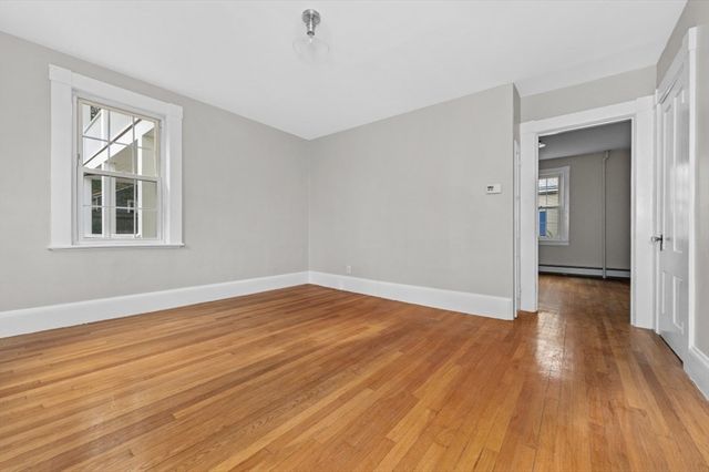 48 Franklin St, Peabody, MA 01960