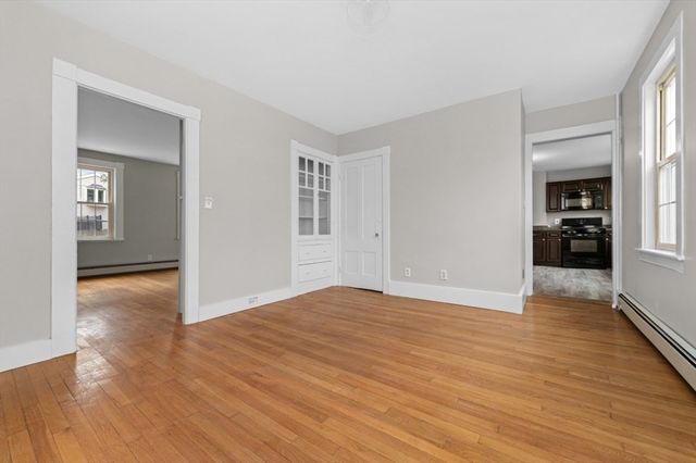 48 Franklin St, Peabody, MA 01960