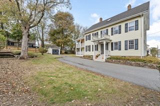 48 Franklin St, Peabody, MA 01960