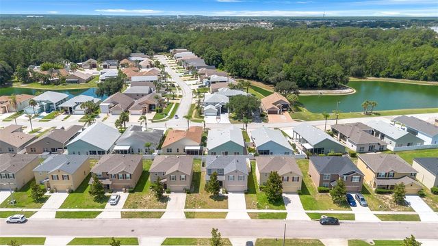 16610 BROADFORD LANE, Clermont, FL 34714