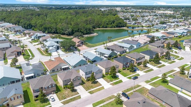 16610 BROADFORD LANE, Clermont, FL 34714
