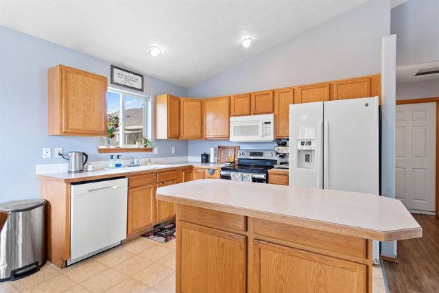 14309 E 25th Ln, Spokane Valley, WA 99037