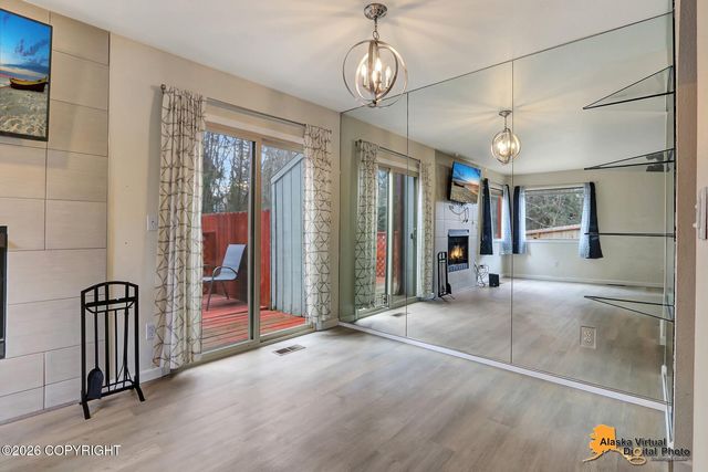 2940 Sun Spot Circle, Anchorage, AK 99507
