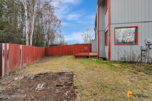 2940 Sun Spot Circle, Anchorage, AK 99507