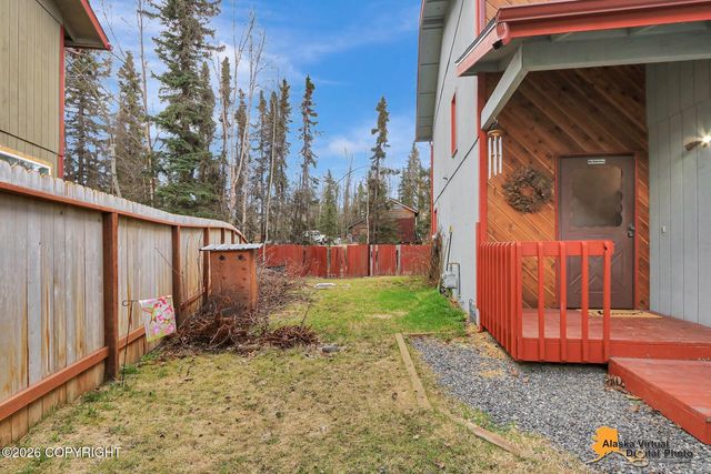 2940 Sun Spot Circle, Anchorage, AK 99507