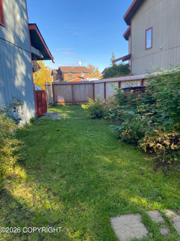 2940 Sun Spot Circle, Anchorage, AK 99507