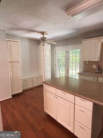1414 Honeysuckle Drive NW, Conyers, GA 30012