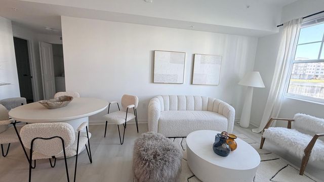 5587 MILLENIA PARK BLVD 210, Orlando, FL 32839