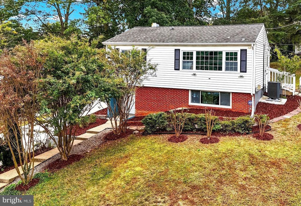 15030 ALABAMA AVE, Woodbridge, VA 22191