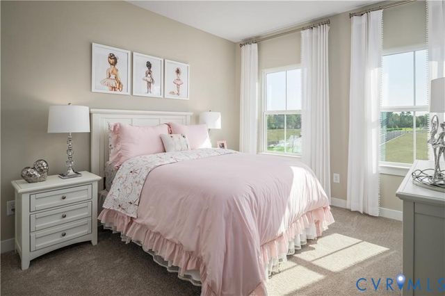 2840 Calgary Ln, Chester, VA 23831