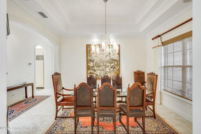 409 S Palm Island Circle, Indian River Shores, FL 32963