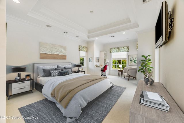 409 S Palm Island Circle, Indian River Shores, FL 32963