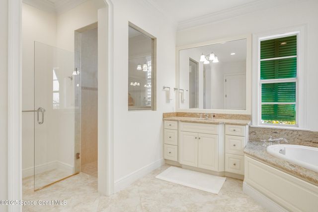 409 S Palm Island Circle, Indian River Shores, FL 32963