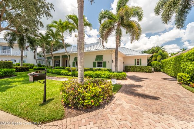 409 S Palm Island Circle, Indian River Shores, FL 32963