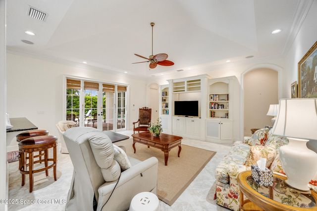 409 S Palm Island Circle, Indian River Shores, FL 32963