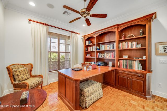 409 S Palm Island Circle, Indian River Shores, FL 32963