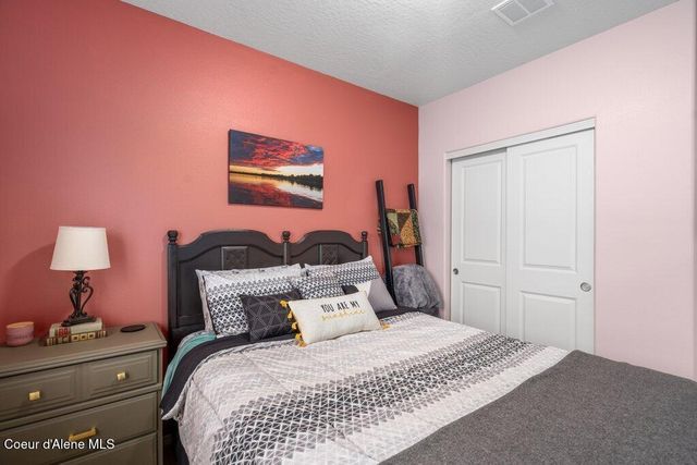 6024 W Quinn Way, Rathdrum, ID 83858