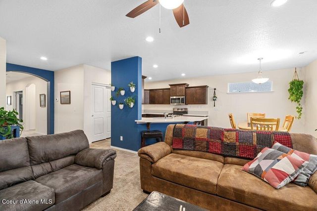 6024 W Quinn Way, Rathdrum, ID 83858