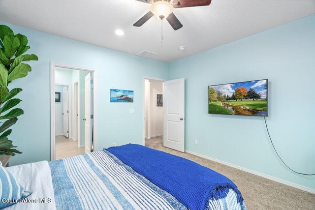 6024 W Quinn Way, Rathdrum, ID 83858