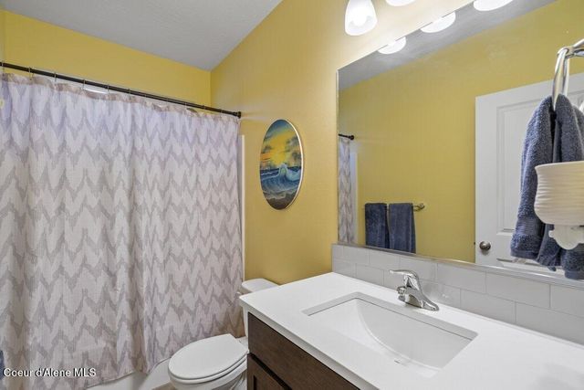 6024 W Quinn Way, Rathdrum, ID 83858