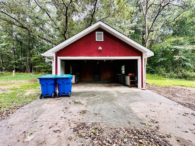 6150 Mallory Road, Atlanta, GA 30349