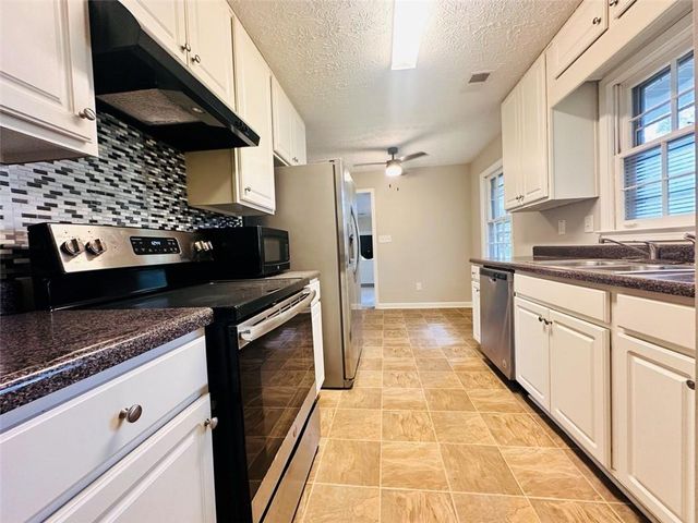 6150 Mallory Road, Atlanta, GA 30349