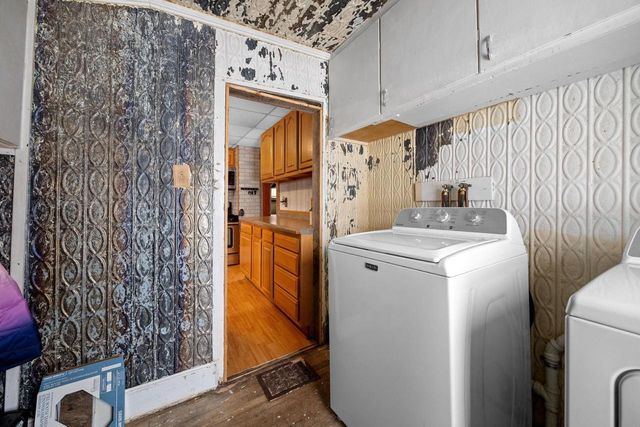 225 E Centre Street, Footville, WI 53537