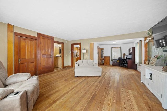 225 E Centre Street, Footville, WI 53537